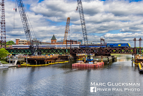 Metro-North Railroad/MNR OCS, MNCW 217 (Penn Central/40th Ann), WALK, South Norwalk, Connecticut