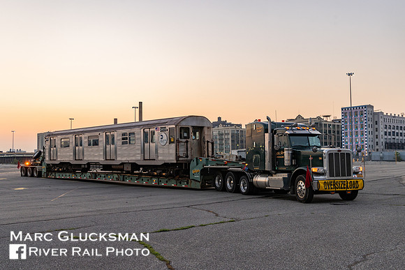 MTA NYCT R-32 3432 & 3433, South Brooklyn, Marine Terminal, Brooklyn, New York