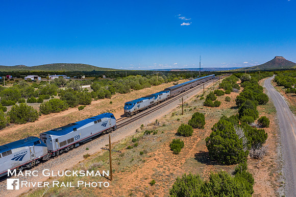 Amtrak Southwest Chief meet in Serafina, New Mexico