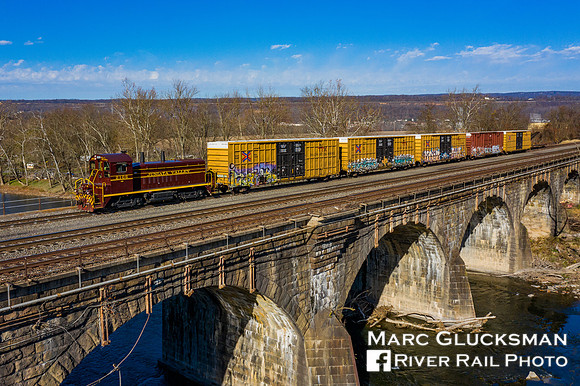 Juniata Valley RR at the Juniata River in Lewiston, Pennsylvania