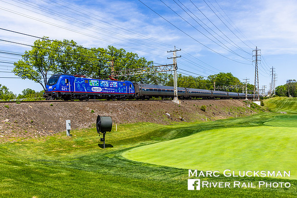 Amtrak 621 (Crayola), Old Greenwich, Connecticut