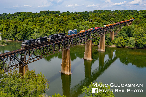NS Train 227, Shepherdstown, West Virginia