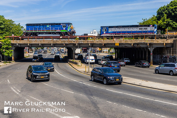 MTA NYCT Subway HL001 and OL928, Brooklyn, New York