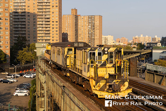 MTA NYCT Subway R-41 54, West 8 Street/Aquarium, Brooklyn, New York