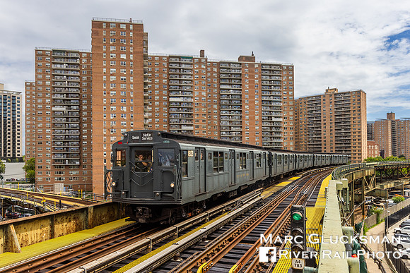 MTA NYCT Subway/NYTM, West 8-Aquarium, Brooklyn, New York
