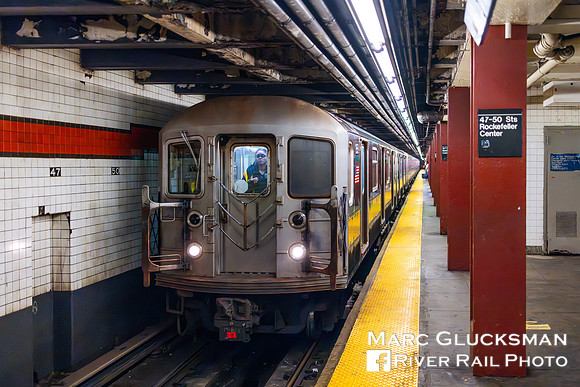 MTA NYCT Subway, R-62A on B Division, 47-50 Rockefeller Center, New York, New York