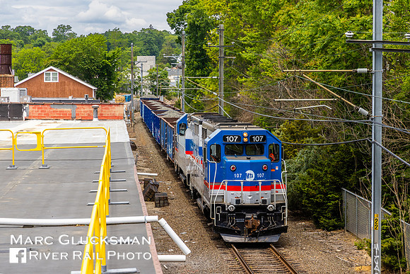MTA Metro-North Railroad, MNCW 107 & 103, Stamford, Connecticut