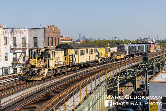 MTA NYCT Subway, R-41 55 RD433 53, 18 Avenue, Brooklyn, New York