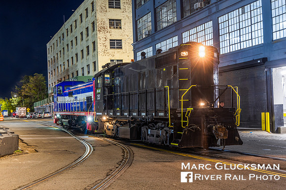 NJYNJ Rail, KLWX 253, 1st Avenue, Brooklyn, New York