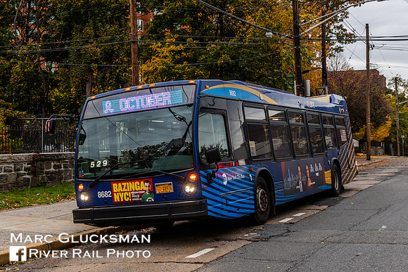 MTA NYCT 8682, "Breast Cancer Awareness/October", Bronx, New York