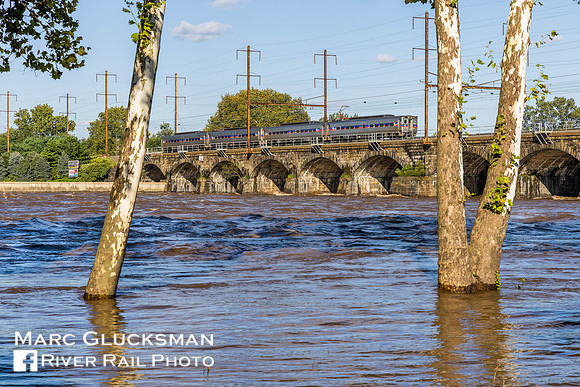 SEPTA SPAX 351, Delaware River, Morrisville, Pennsylvania