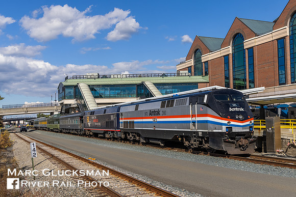 Amtrak 145 and 100, Albany-Rensselaer, New York