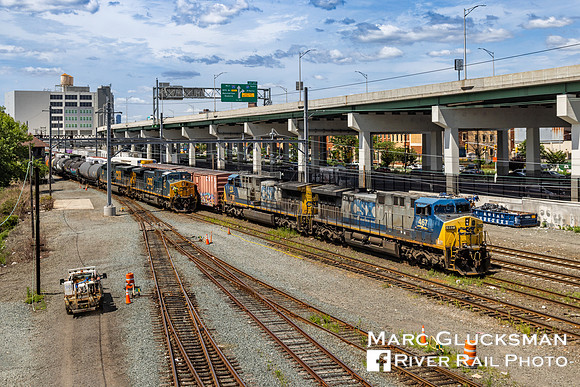 CSX M701 CSXT 467 476, CSX Y150 CSXT 477, Oak Point, Bronx, New York