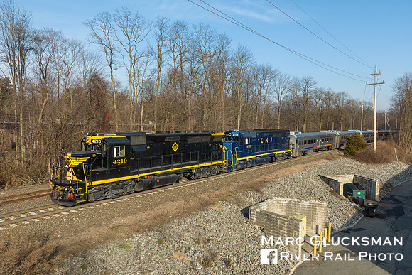 NJ Transit Erie 4210 Tri-State Santa Train, Denville, New Jersey