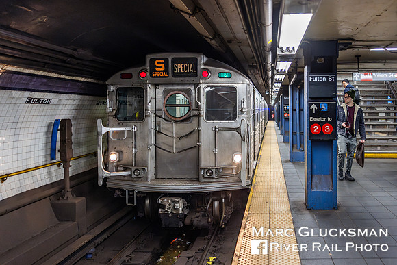 MTA NYCT Subway/New York Transit Museum, R-11 8013, Fulton Street, New York, New York