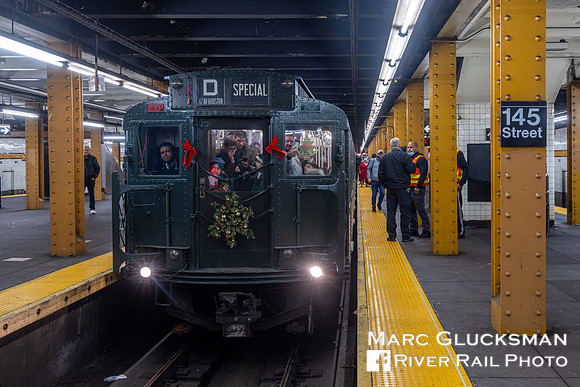 MTA NYCT Subway NY Transit Museum, 2023 Holiday Nostalgia Train, New York, NY