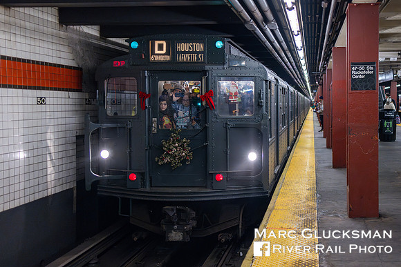 MTA NYCT Subway NY Transit Museum, 2023 Holiday Nostalgia Train, New York, NY