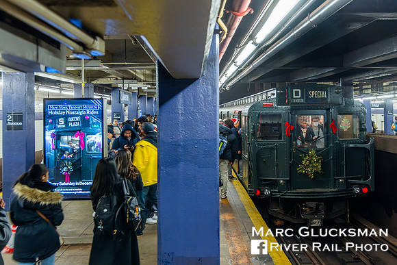 MTA NYCT Subway NY Transit Museum, 2023 Holiday Nostalgia Train, New York, NY