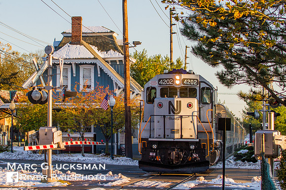 NJ Transit 4202, Hillsdale, New Jersey