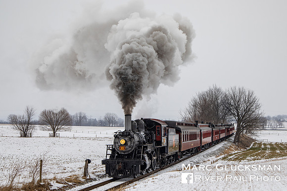 Strasburg Rail Road 89 in the snow