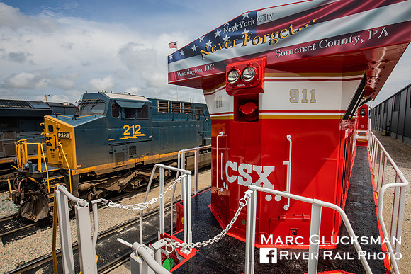 CSXT 911 and 212, Russell, Kentucky