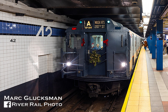 MTA NYCT Subway NY Transit Museum, 2023 Holiday Nostalgia Train, New York, NY
