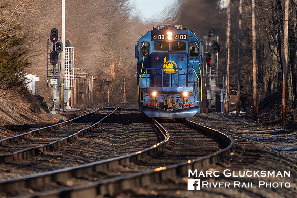 NJT Train 75, NJTR 4109 (CNJ Tribute), Campbell Hall, New York