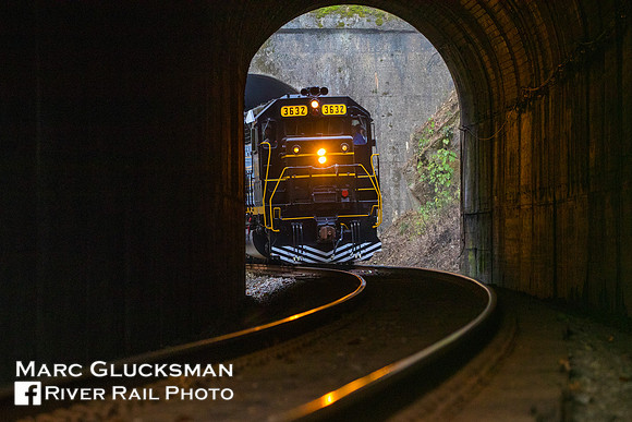 Clinchfield 3432, 2017 CSX Santa Train, Twin Tunnels, Gate City, Virginia
