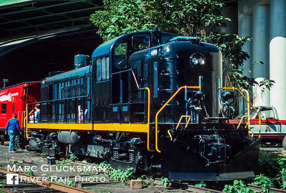 NYGL 935 SCH 4085, Port Jervis, New York