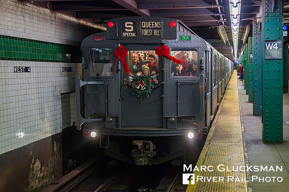 MTA NYCT Subway/NYTM Holiday Train, NYCT R-1 100, West 4 Street Station, New York, NY