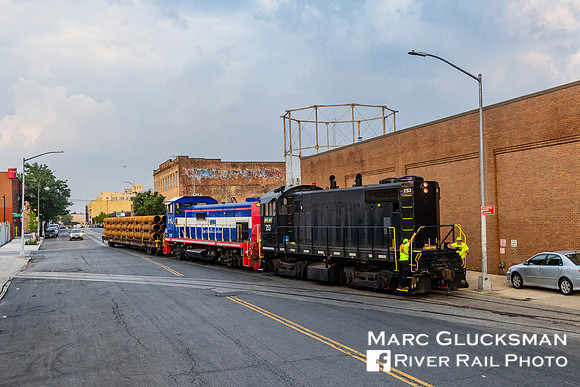 NJYNJ Rail, KLWX 253 and NYNJ 5101, 52 St-1 Avenue, Brooklyn, New York