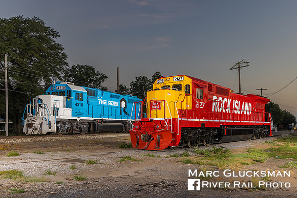 Rock Island 4310 and 2127, Sumner, Mississippi