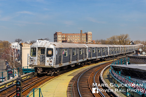 MTA NYCT Subway 4813,  - Seneca Avenue, Brooklyn, NY