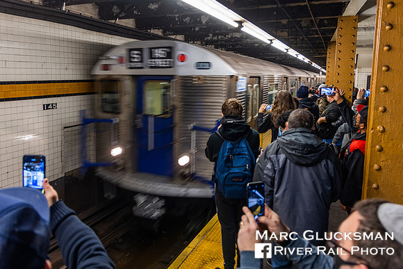 MTA NYC Subway/Transit Museum Farewell To The R-32s
