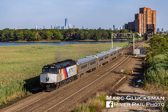 NJ Transit Train 1629 NJTR 4120, HX Draw, East Rutherford, New Jersey
