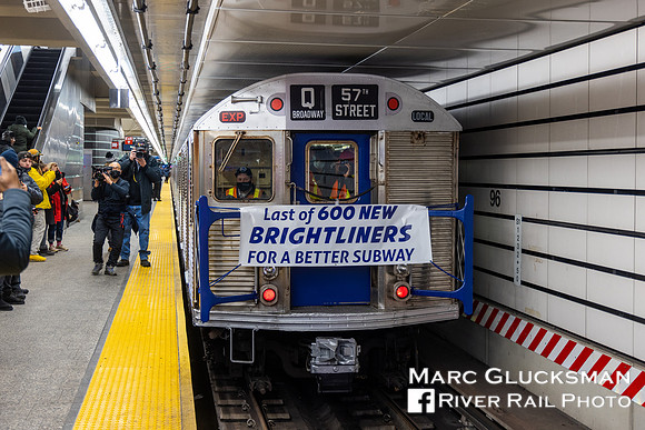 MTA NYC Subway/Transit Museum Farewell To The R-32s