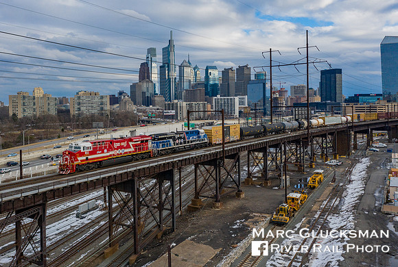 CSX 911 and 3194 Spirit Units, Philadelphia, Pennsylvania