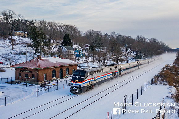 Amtrak Empire Service - Hyde Park, New York