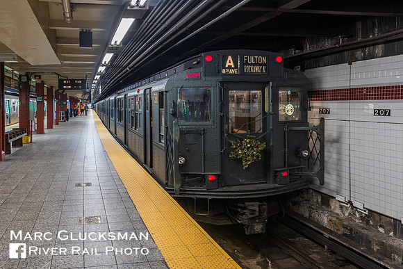 New York Transit Museum 2024 Holiday Nostalgia Train, 207 Street