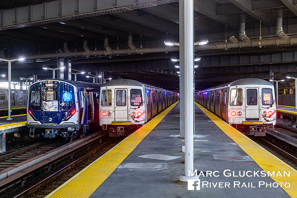 MTA Staten Island Railway R-211S Inaugural, 104 R-211S & R-44S, St. George, Staten Island, New York