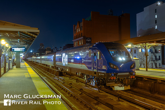 MNR Siemens SC42-DM, MNCW 302, Harlem-125 Street Station, New York, New York
