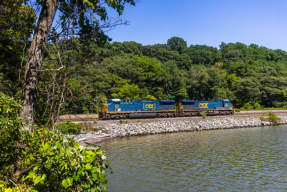 CSX M702 CSXT 474 477, Oscawana Island, Croton-On-Hudson, New York