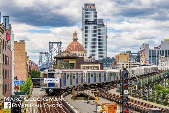MTA NYCT Subway/NYTM R-32 3360, Williamsburg Bridge, Brooklyn, New York