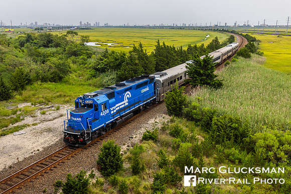 NJT Atlantic City Line, NJTR 4208, Absecon, New Jersey