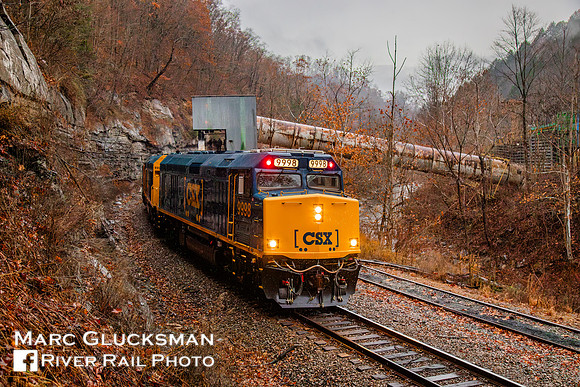 CSXT 9998, 2019 CSX Santa Train, Coaling at Sand Lick near Clincho, VA