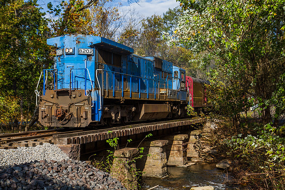 New Hope & Ivyland "Shoppers' Special", NHRR 8202, Aquetong Creek, New Hope, Pennsylvania