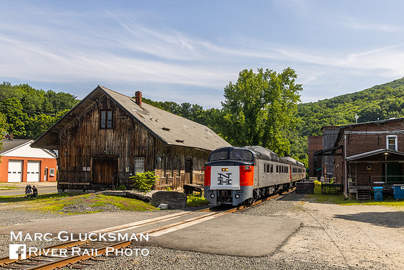 Berkshire Scenic Railway Museum, NH 140 "Roger Williams" RDC