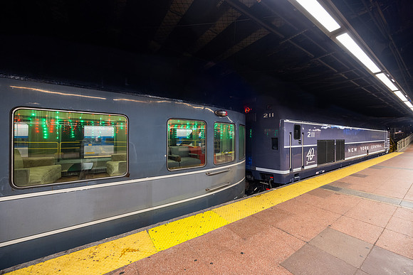 MTA Metro-North Railroad, MNR Holiday Train, Grand Central Terminal, MNCW 211-Hickory Creek