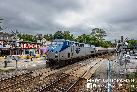 Amtrak 233 AMTK 119, Peekskill, New York