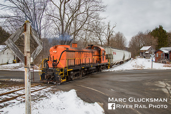 Batten Kill Railroad 4116 crossing Railroad Avenue, Shushan, New York